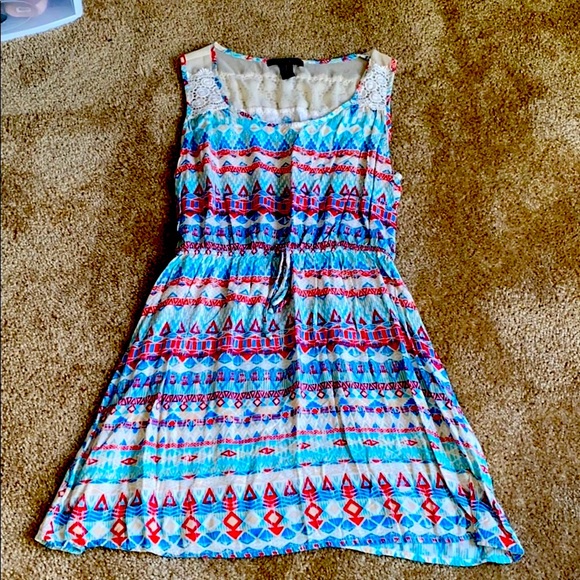 🍒2/$15🍒 Red, white, blue, & cream tribal print dress! - Picture 2 of 5